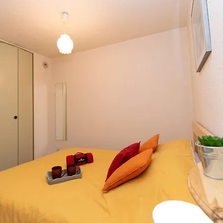 Apartment T2 Pour 4 Pers. A Saint-lary Soulan, Prox. Centre Et Telepherique, Balcon, Navette Gratuite - Fr-1-296-281