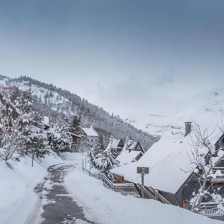 T2 Pour 4 Pers. A Saint-lary Soulan, Prox. Centre Et Telepherique, Balcon, Navette Gratuite - Fr-1-296-281 Apartment *