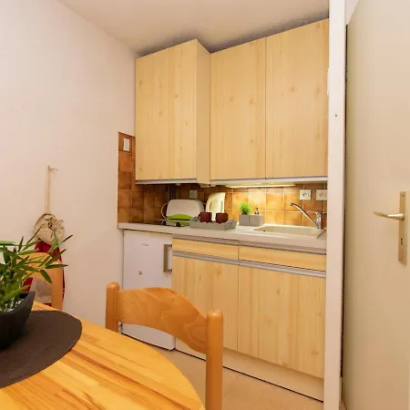 T2 Pour 4 Pers. A Saint-lary Soulan, Prox. Centre Et Telepherique, Balcon, Navette Gratuite - Fr-1-296-281