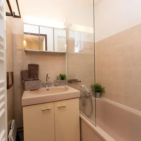 T2 Pour 4 Pers. A Saint-lary Soulan, Prox. Centre Et Telepherique, Balcon, Navette Gratuite - Fr-1-296-281