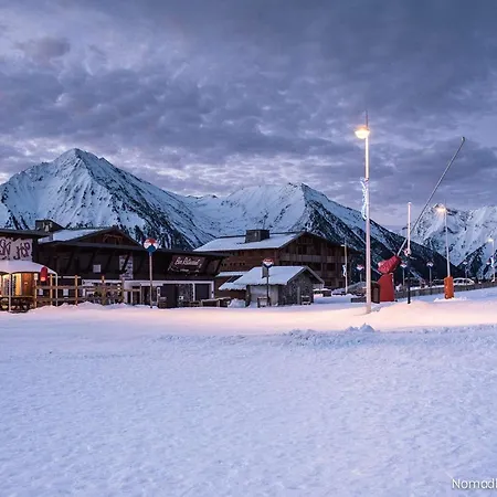 Daire T2 Pour 4 Pers. A Saint-lary Soulan, Prox. Centre Et Telepherique, Balcon, Navette Gratuite - Fr-1-296-281 *